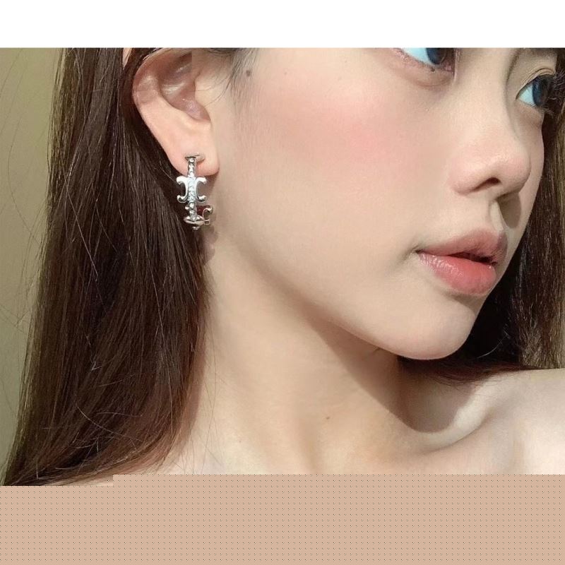 Ce**e earrings